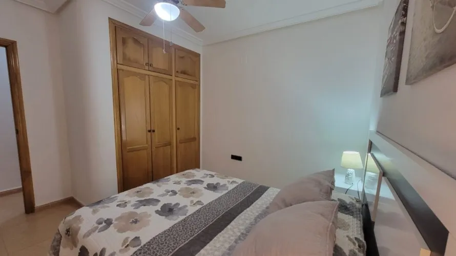 1 bedroom apartment for sale, Torrevieja, Spain No. 2096 № 1