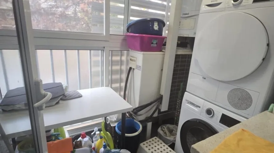 4 bedrooms apartment for sale, Paterna, Spain No. 1756 № 16