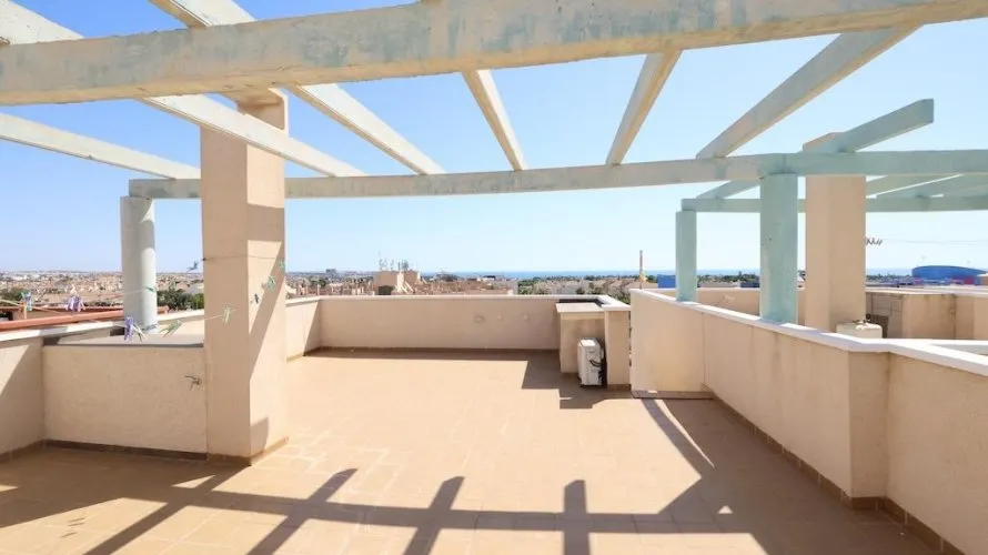 2 bedrooms penthouse for sale, Cabo Roig, Spain No. 1755 № 3
