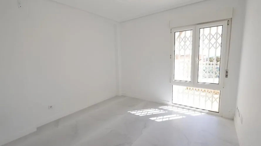 2 bedrooms penthouse for sale, Cabo Roig, Spain No. 1755 № 10