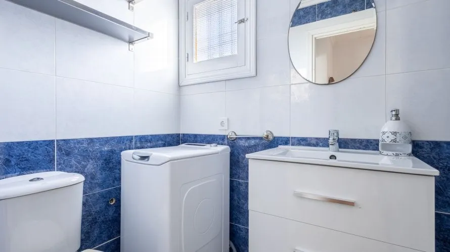 60m² apartment for sale, Torrevieja, Spain No. 2229 № 5