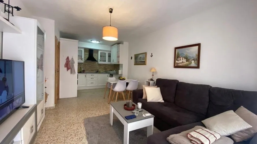 2 bedrooms apartment for sale, Torrevieja, Spain No. 2045 № 3