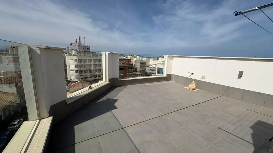 1 bedroom penthouse for sale, Guardamar del Segura, Spain No. 1998 № 3