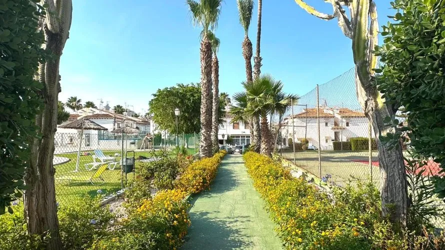 1 bedroom apartment for sale, Torrevieja, Spain No. 2245 № 19