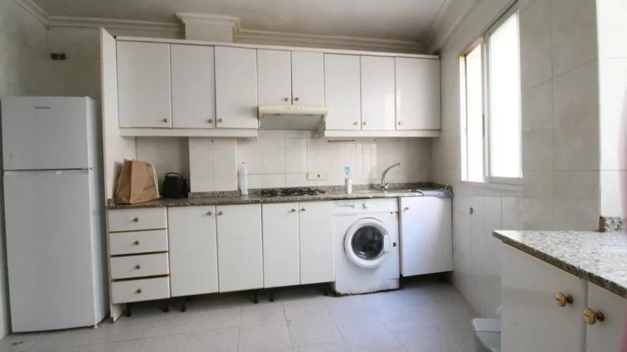 2 bedrooms apartment for sale, Alicante, Spain No. 2003 № 14