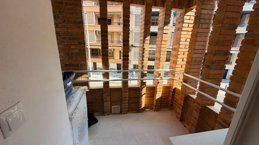 3 bedrooms apartment for sale, Torrevieja, Spain No. 1754 № 17