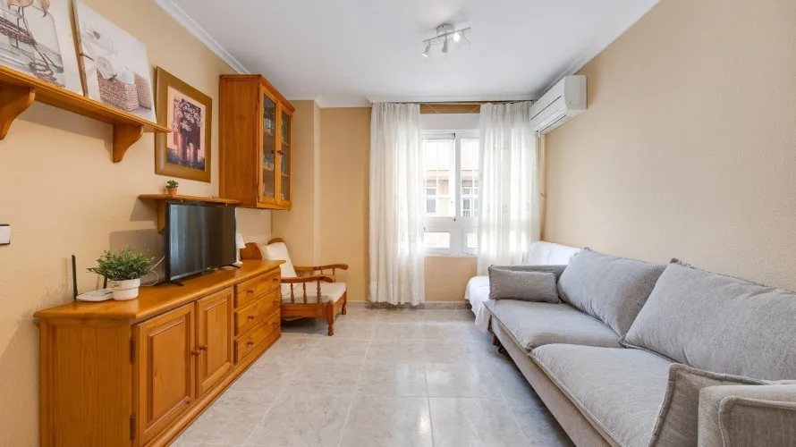 2 bedrooms apartment for sale, Torrevieja, Spain No. 2146 № 23