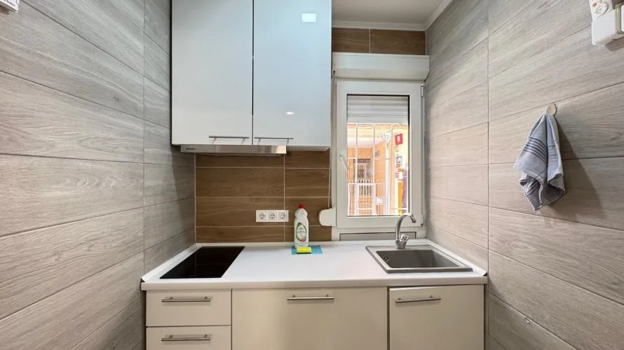 2 bedrooms apartment for sale, Torrevieja, Spain No. 2057 № 17
