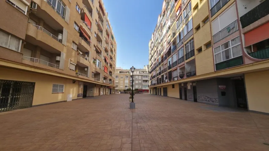 22m² apartment for sale, Torrevieja, Spain No. 2381 № 13