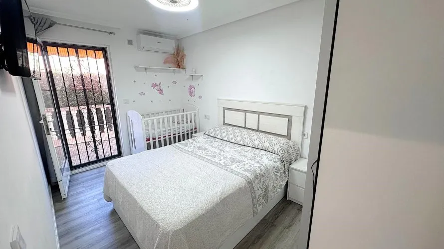 1 bedroom house for sale, Guardamar del Segura, Spain No. 2430 № 17