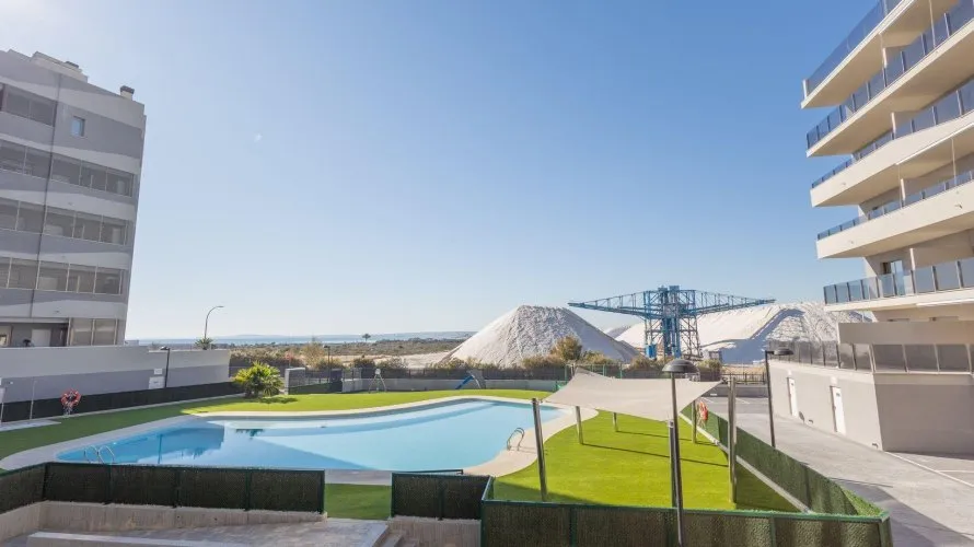 106m² apartment for sale, Santa Pola, Spain No. 2329 № 3
