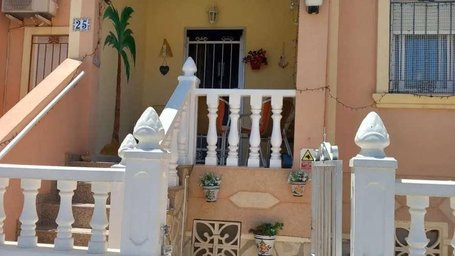 3 bedrooms duplex for sale, La Zenia, Spain No. 2481 № 4