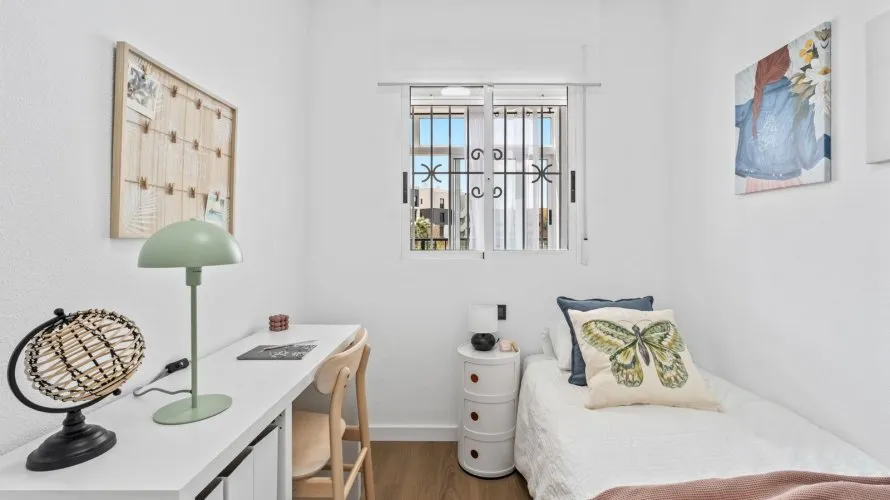 69m² apartment for sale, Torrevieja, Spain No. 2323 № 10