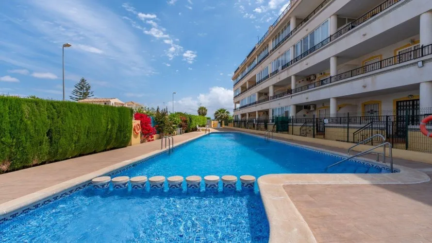 69m² apartment for sale, Torrevieja, Spain No. 2455 № 23
