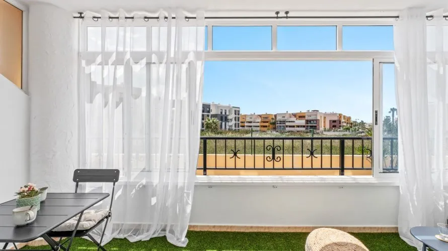 69m² apartment for sale, Torrevieja, Spain No. 2323 № 5