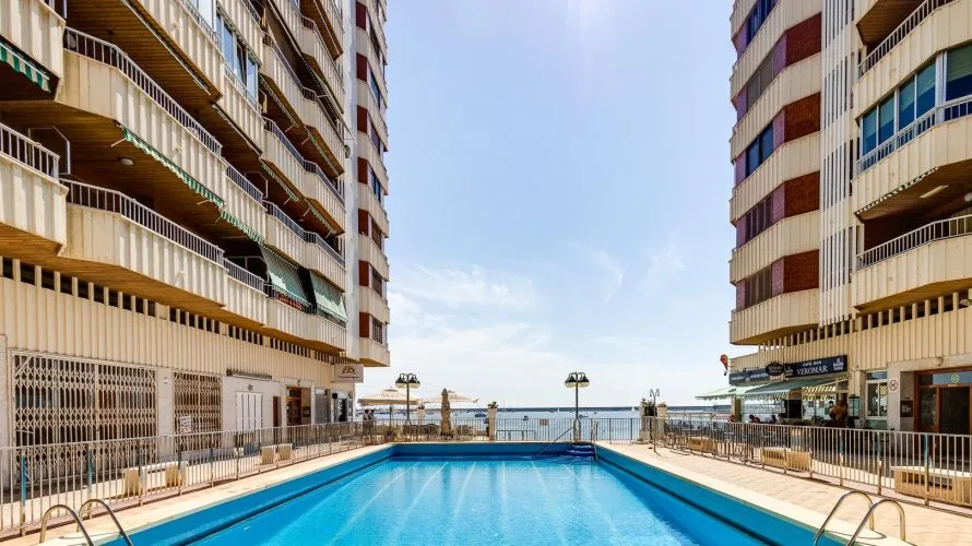 100m² apartment for sale, Torrevieja, Spain No. 2394 № 11