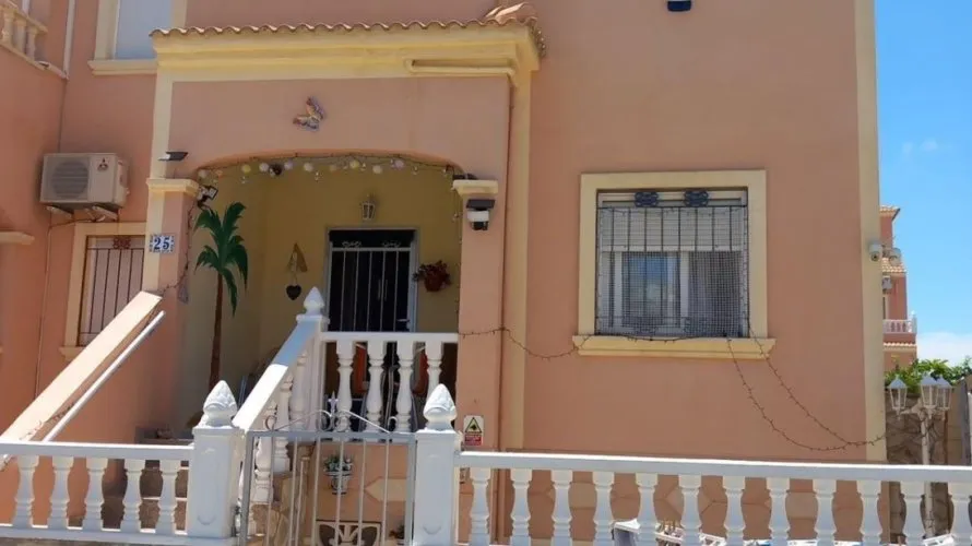 3 bedrooms duplex for sale, La Zenia, Spain No. 2481