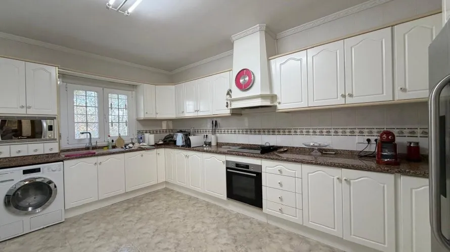 6 bedrooms villa for sale, Rojales, Spain No. 2395 № 12