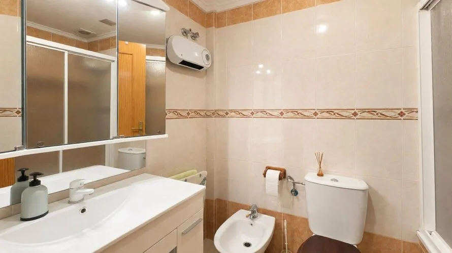 4 bedrooms house for sale, Rojales, Spain No. 2396 № 15