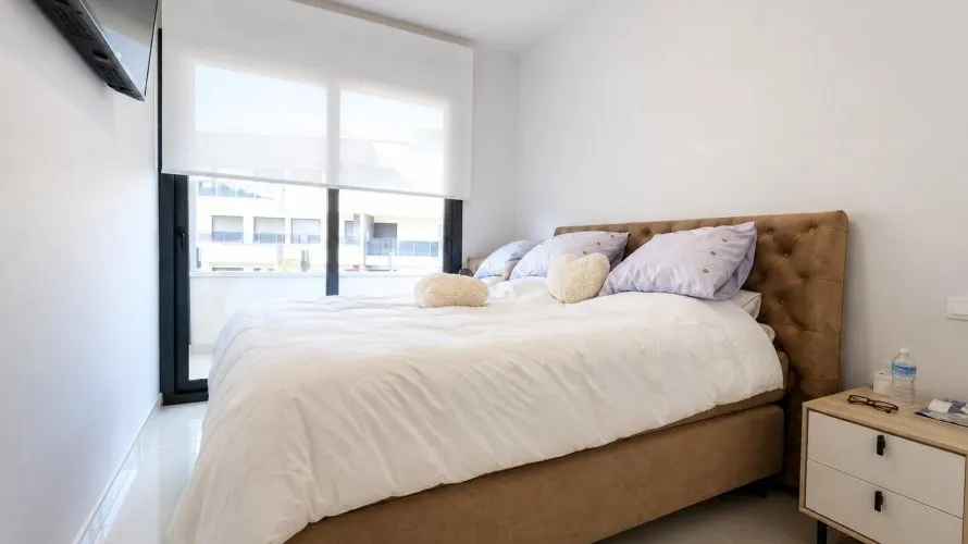 3 bedrooms apartment for sale, Torrevieja, Spain No. 2426 № 1