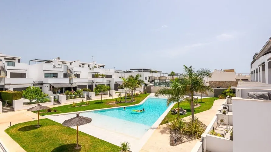 66m² apartment for sale, Pilar de la Horadada, Spain No. 2375 № 15