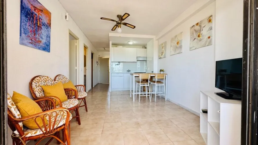 80m² apartment for sale, Torrevieja, Spain No. 2437 № 6