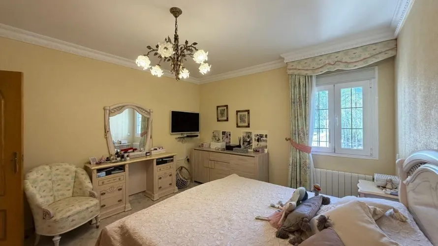 6 bedrooms villa for sale, Rojales, Spain No. 2395 № 6