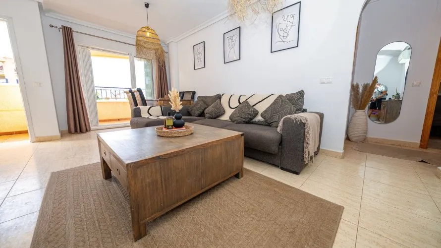 72m² penthouse for sale, Mil Palmeras, Spain No. 2406 № 22