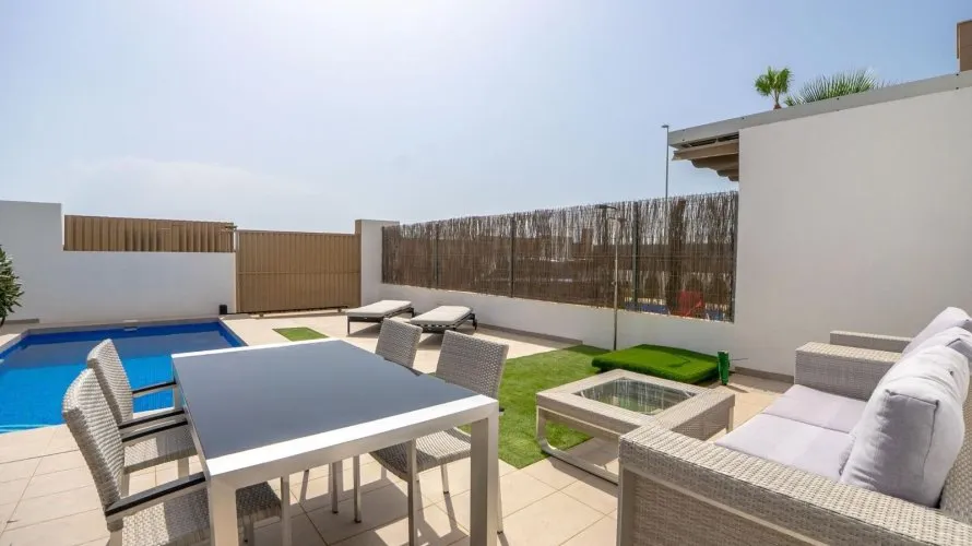 178m² villa for sale, Guardamar del Segura, Spain No. 2321 № 21