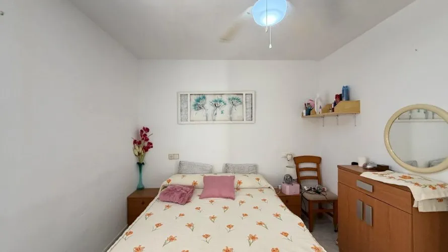 2 bedrooms house for sale, Torrevieja, Spain No. 2382 № 2
