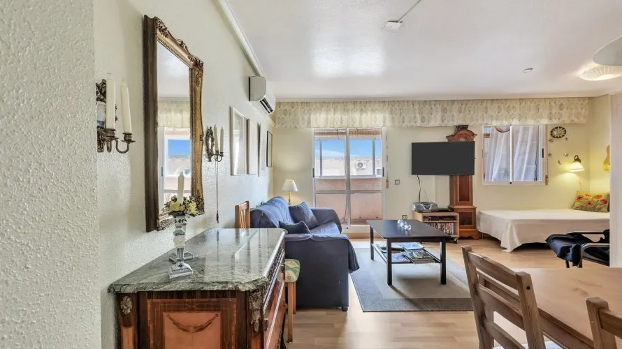60m² apartment for sale, Torrevieja, Spain No. 2318 № 15