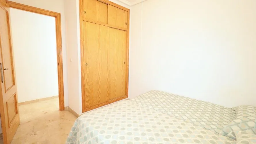 2 bedrooms apartment for sale, Torrevieja, Spain No. 2485 № 17