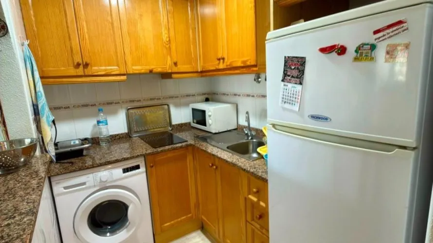 1 bedroom apartment for sale, Villajoyosa, Spain No. 2411 № 13