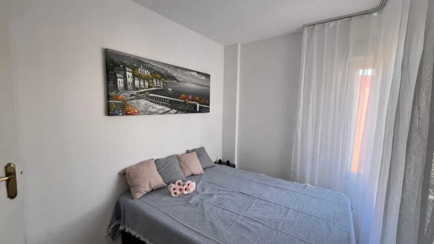 2 bedrooms apartment for sale, Torrevieja, Spain No. 2404 № 11