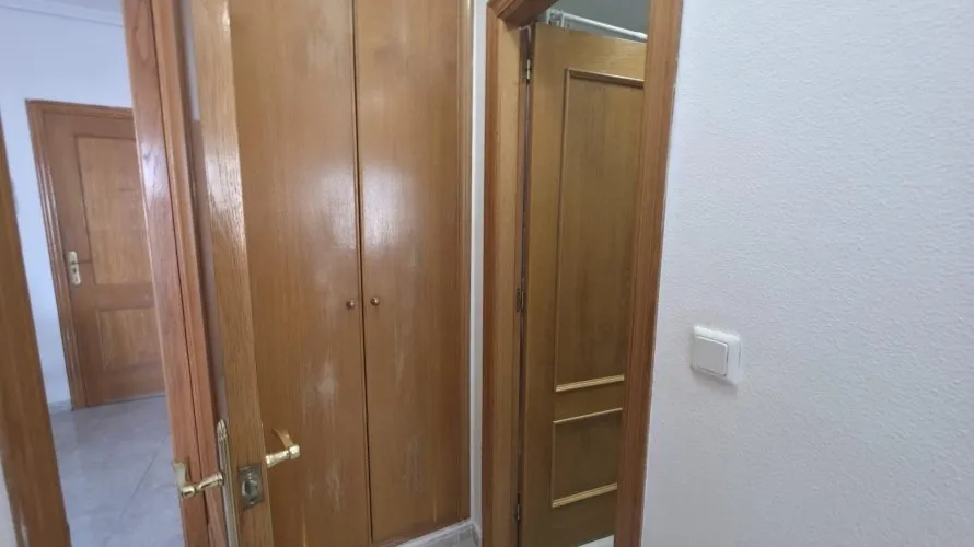 1 bedroom apartment for sale, Torrevieja, Spain No. 2379 № 8