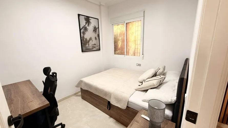1 bedroom apartment for sale, Torrevieja, Spain No. 2448 № 20