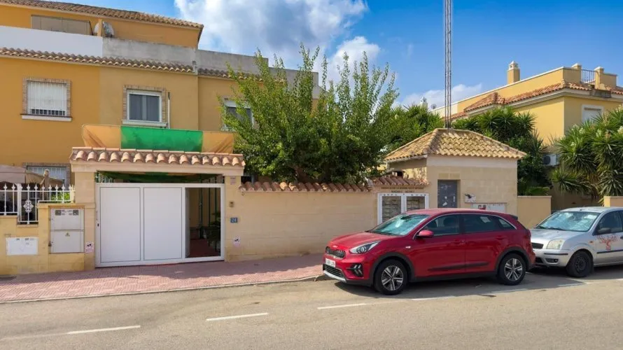 4 bedrooms house for sale, Rojales, Spain No. 2396 № 17