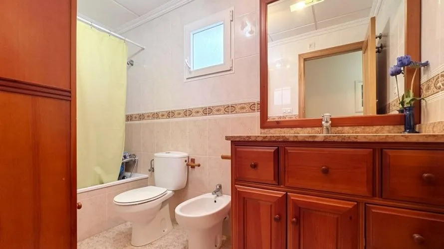 3 bedrooms apartment for sale, Torrevieja, Spain No. 2473 № 1