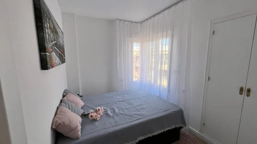 2 bedrooms apartment for sale, Torrevieja, Spain No. 2404 № 12