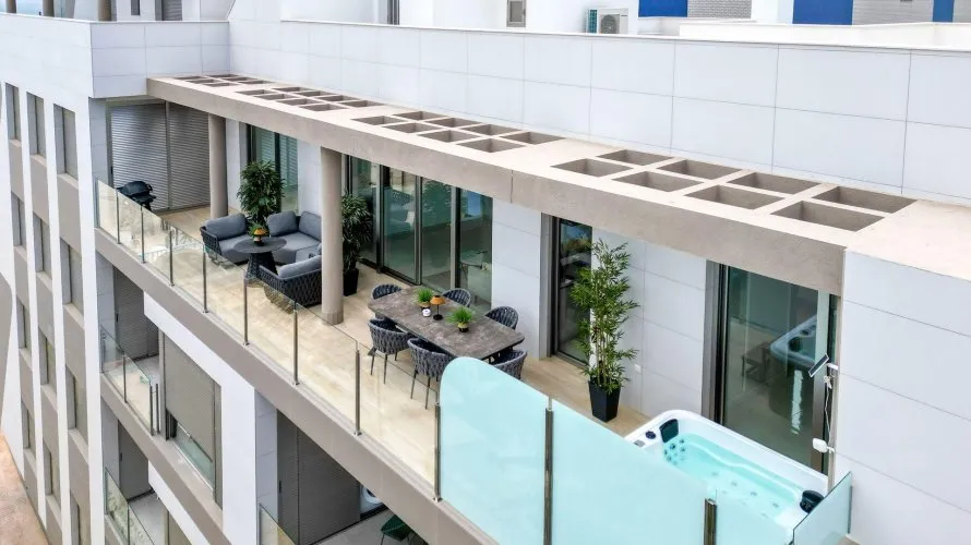 129m² apartment for sale, Torrevieja, Spain No. 2326 № 1