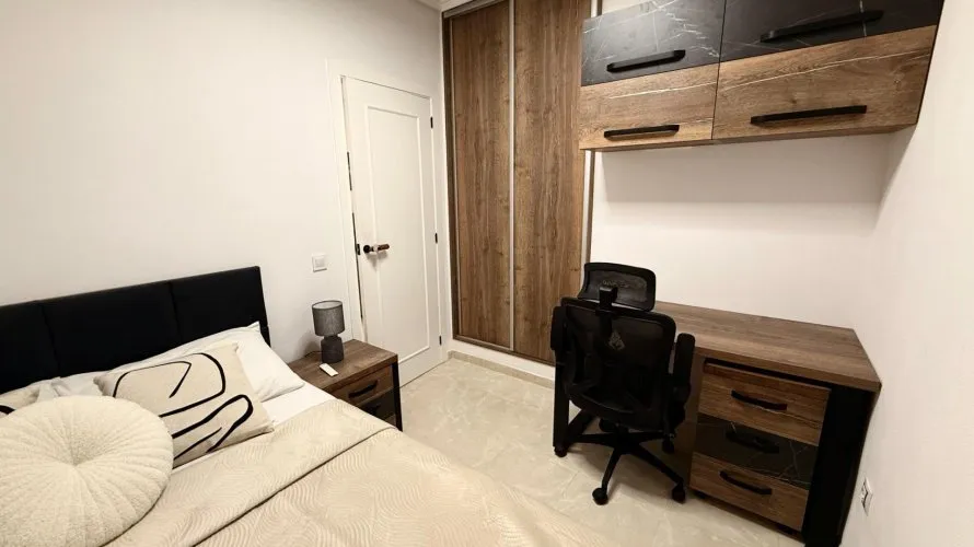 1 bedroom apartment for sale, Torrevieja, Spain No. 2448 № 13