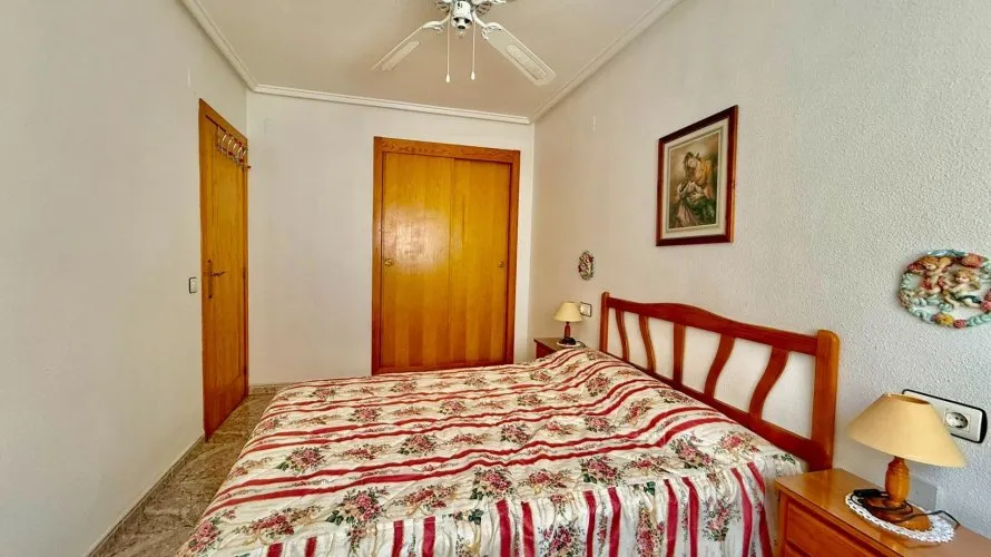 2 bedrooms apartment for sale, Torrevieja, Spain No. 2497 № 5