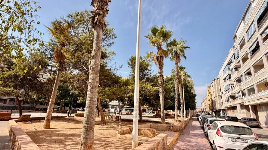3 bedrooms apartment for sale, Torrevieja, Spain No. 2600 № 6