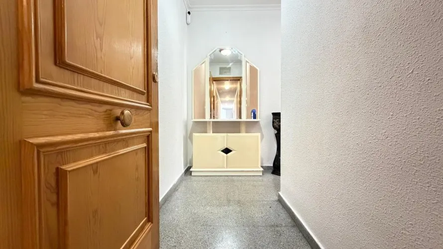 2 bedrooms apartment for sale, Torrevieja, Spain No. 2629 № 27