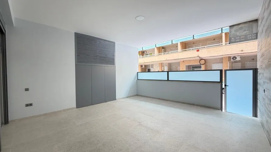 2 bedrooms apartment for sale, Torrevieja, Spain No. 2663 № 22