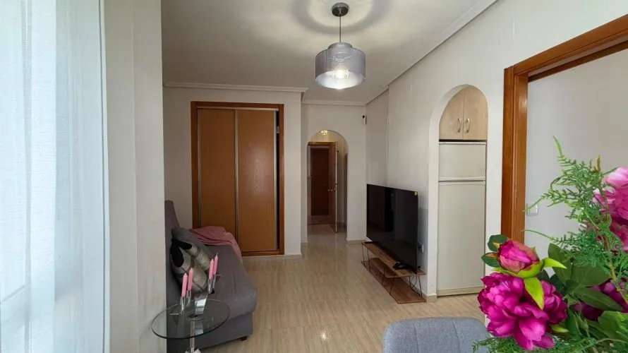 40m² apartment for sale, Torrevieja, Spain No. 2618 № 14