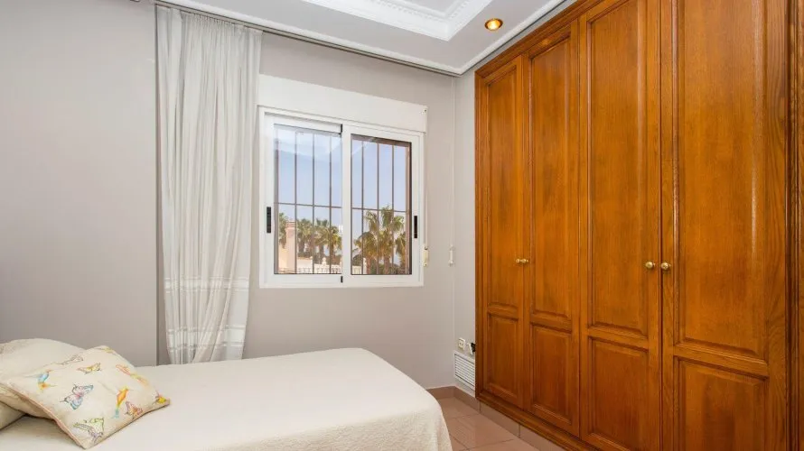 180m² villa for sale, Torrevieja, Spain No. 2594 № 5