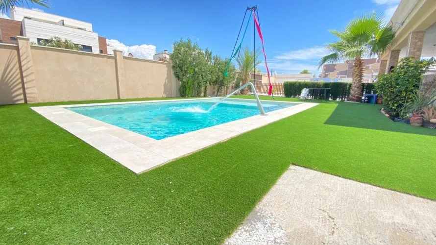 3 bedrooms apartment for sale, Torrevieja, Spain No. 2570 № 26