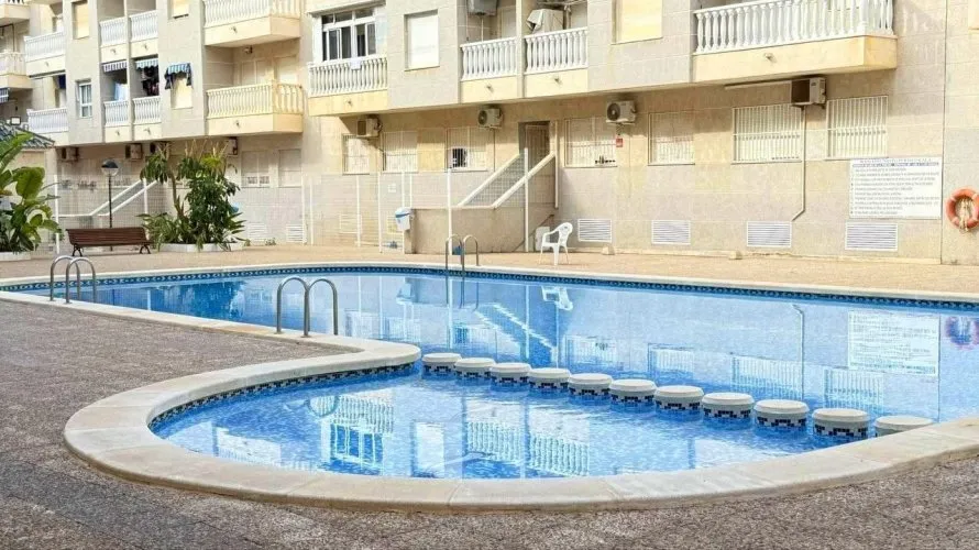 1 bedroom apartment for sale, Torrevieja, Spain No. 2556 № 27
