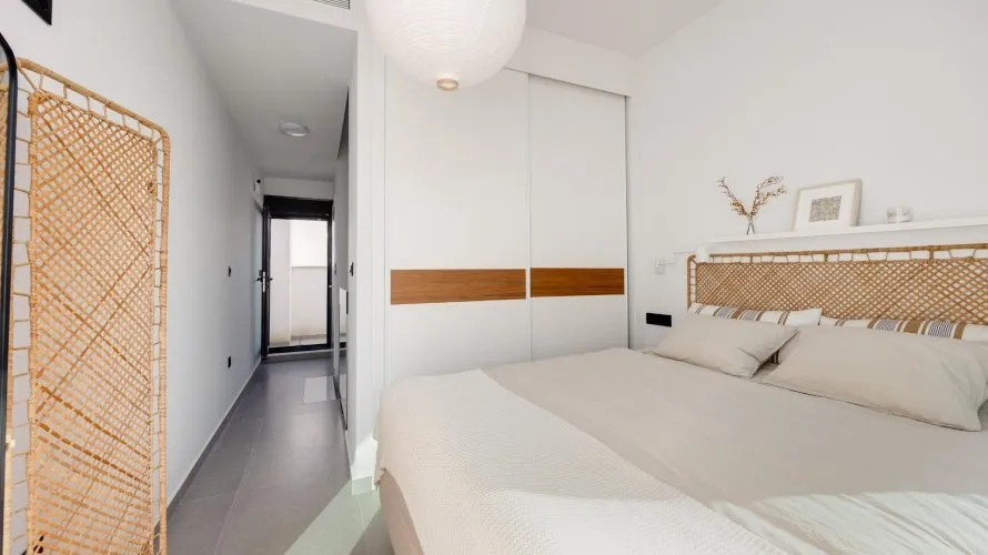 2 bedrooms house for sale, Guardamar del Segura, Spain No. 2609 № 3